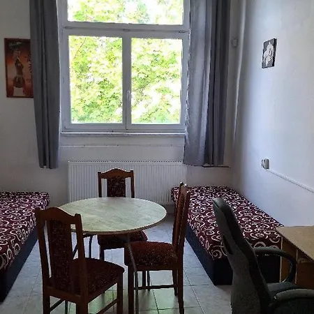 Dum Pro Hosty Hostel *